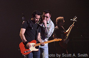 smash-mouth-by-scott-a-smith.jpg