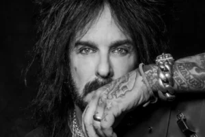 Nikki-Sixx