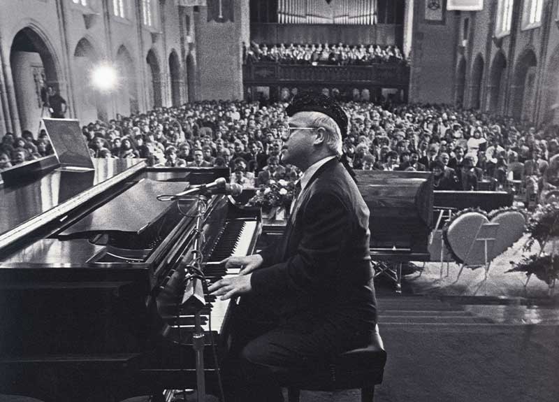 Elton-John